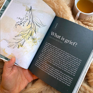 Corinne laan The Art of Grieving: Gentle Self-Care Practices to Heal a Broken Heart (Hardcover)