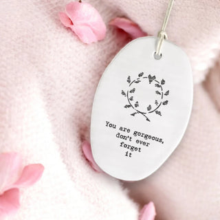 Hanging Oval - Gorgeous